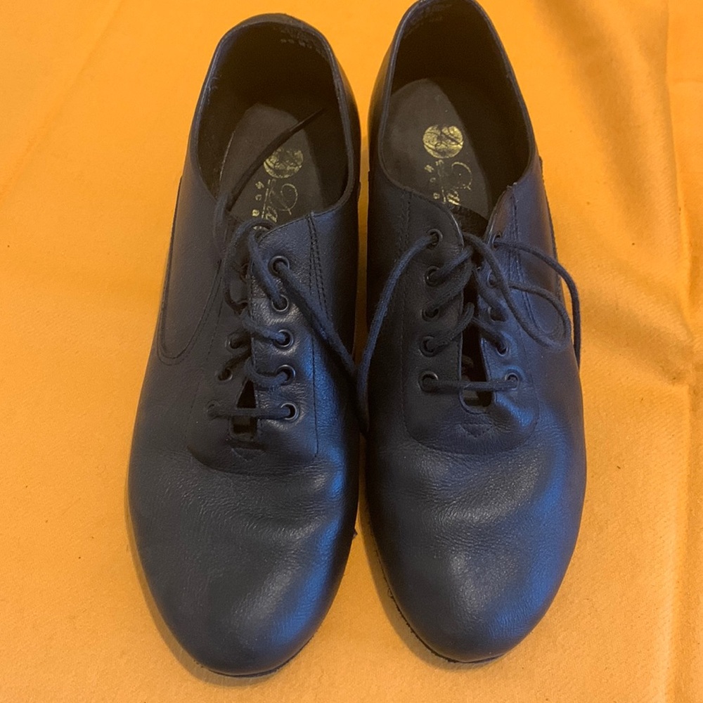 Dancesport men’s size 8 leather